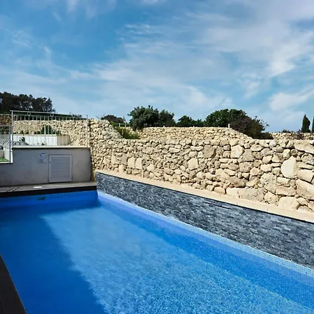Charming And Tranquil House * Għasri